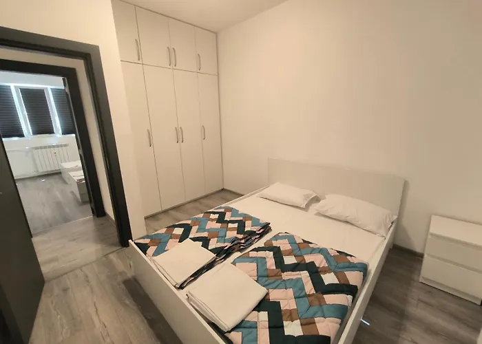 Ndk Nest 2br In The Heart Of 公寓 *