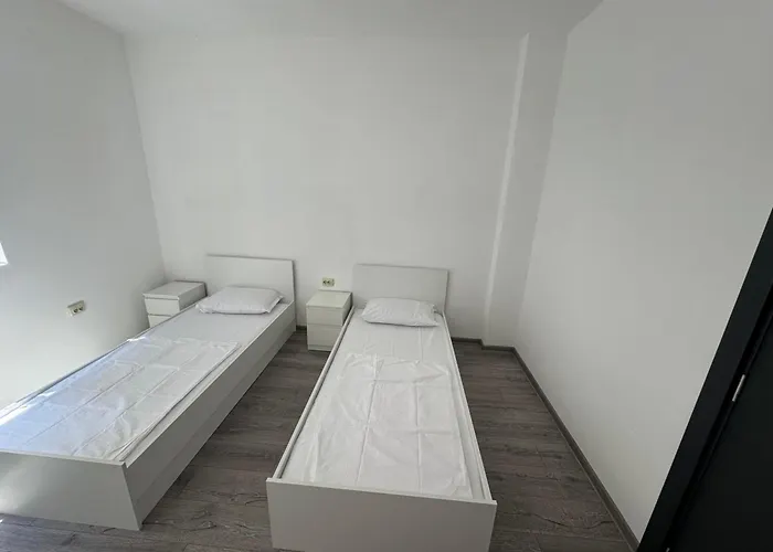 Ndk Nest 2br In The Heart Of شقة *